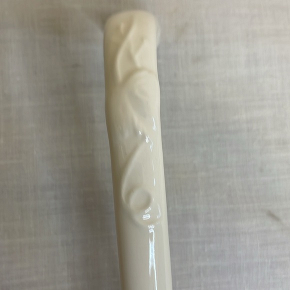 SIGNATURE HOUSEWARES Elegant Embossed Soup Tureen Set - Picture 4 of 10